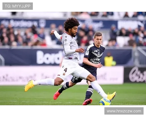 丹特42岁生日首发出战尼斯成为法甲历史第三年长球员 丹特42岁生日首发出战尼斯成为法甲历史第三年长球员